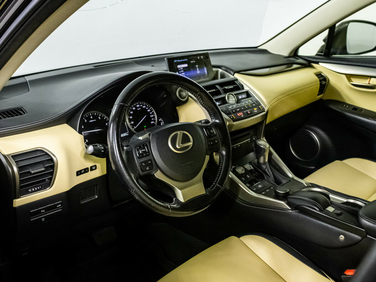 Lexus NX