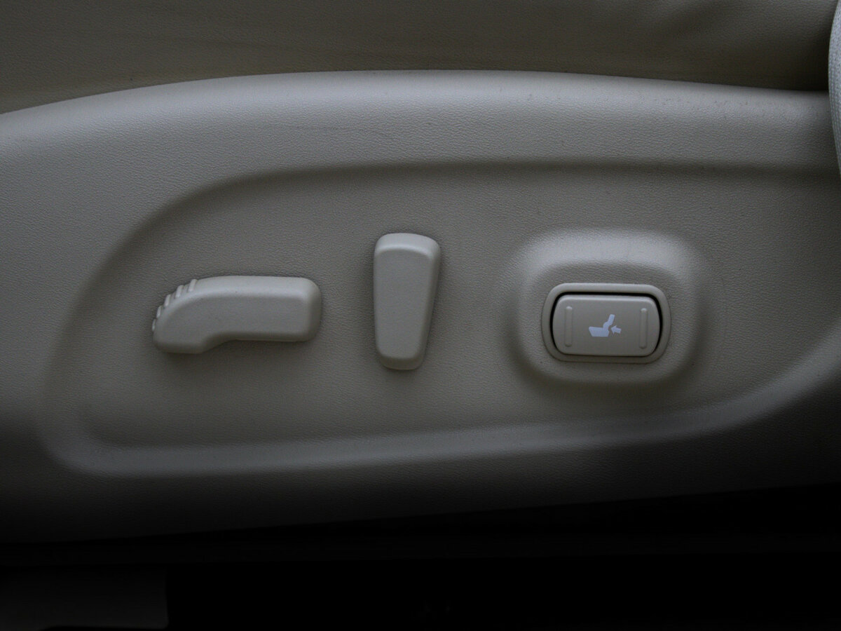 Infiniti JX 2013