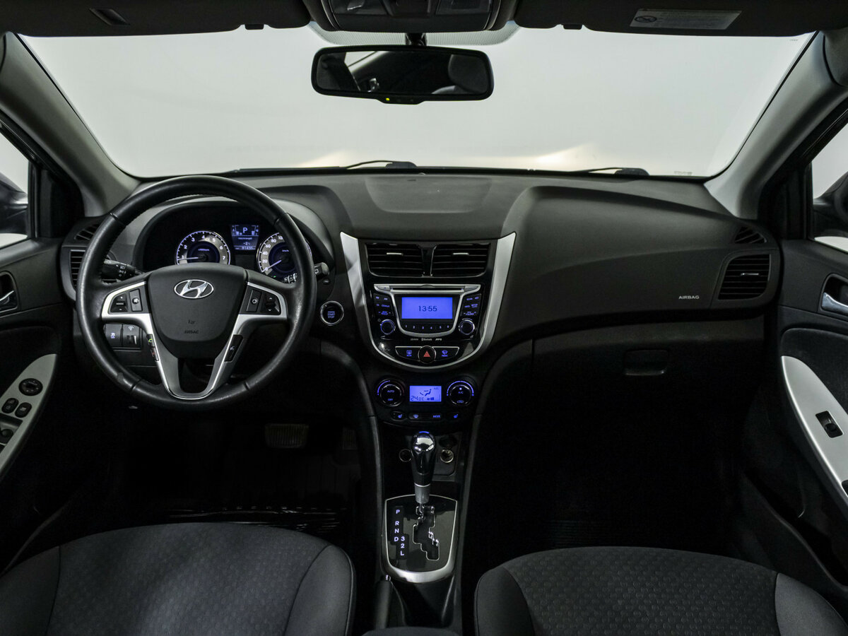 Hyundai Solaris 2012