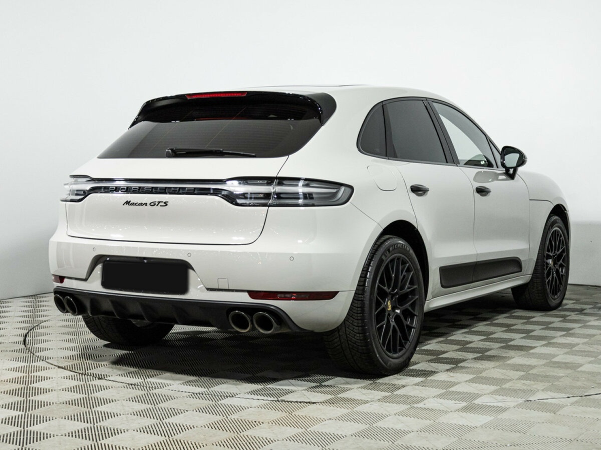 Porsche Macan 2021