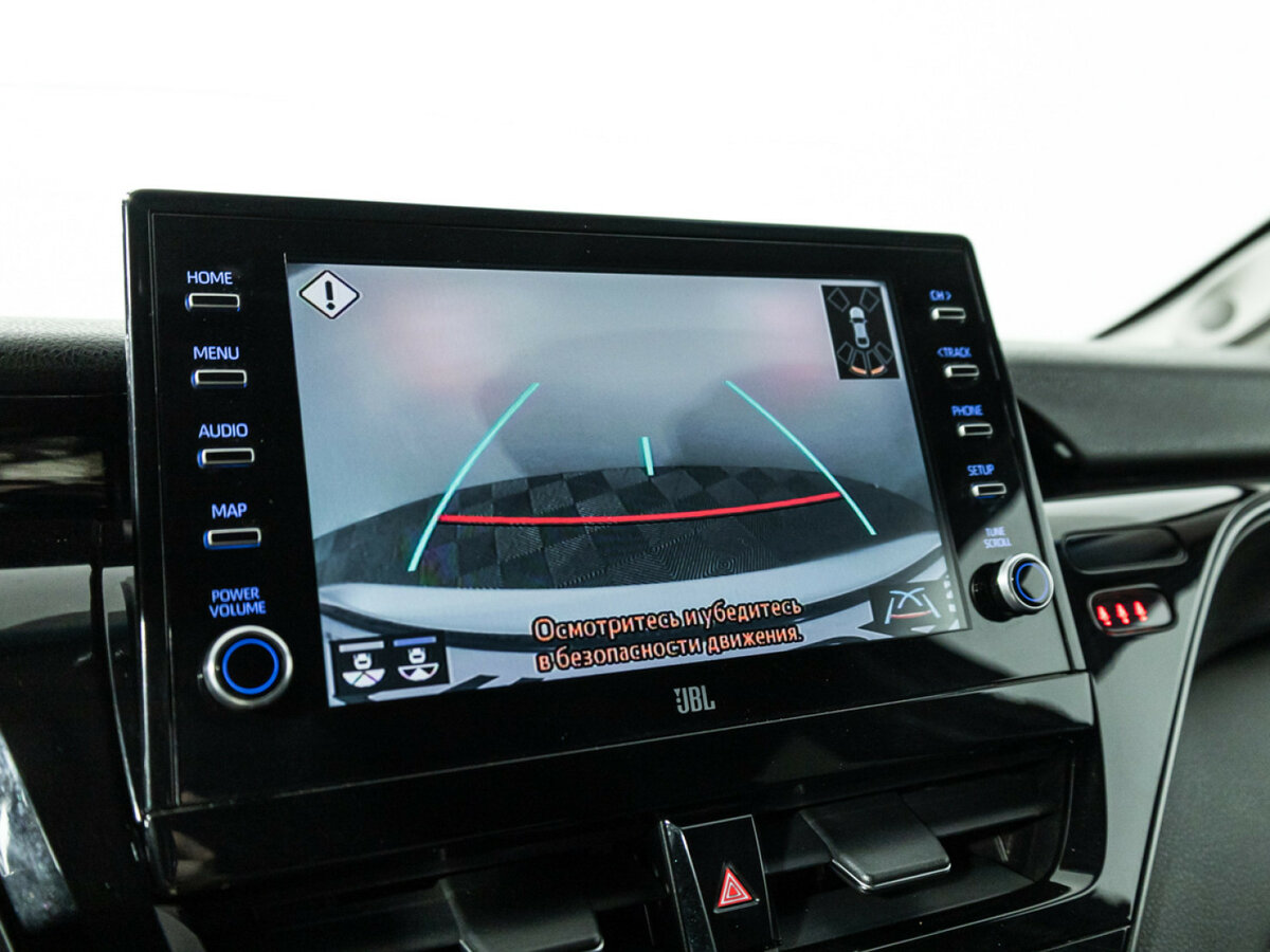 Toyota Camry 2021