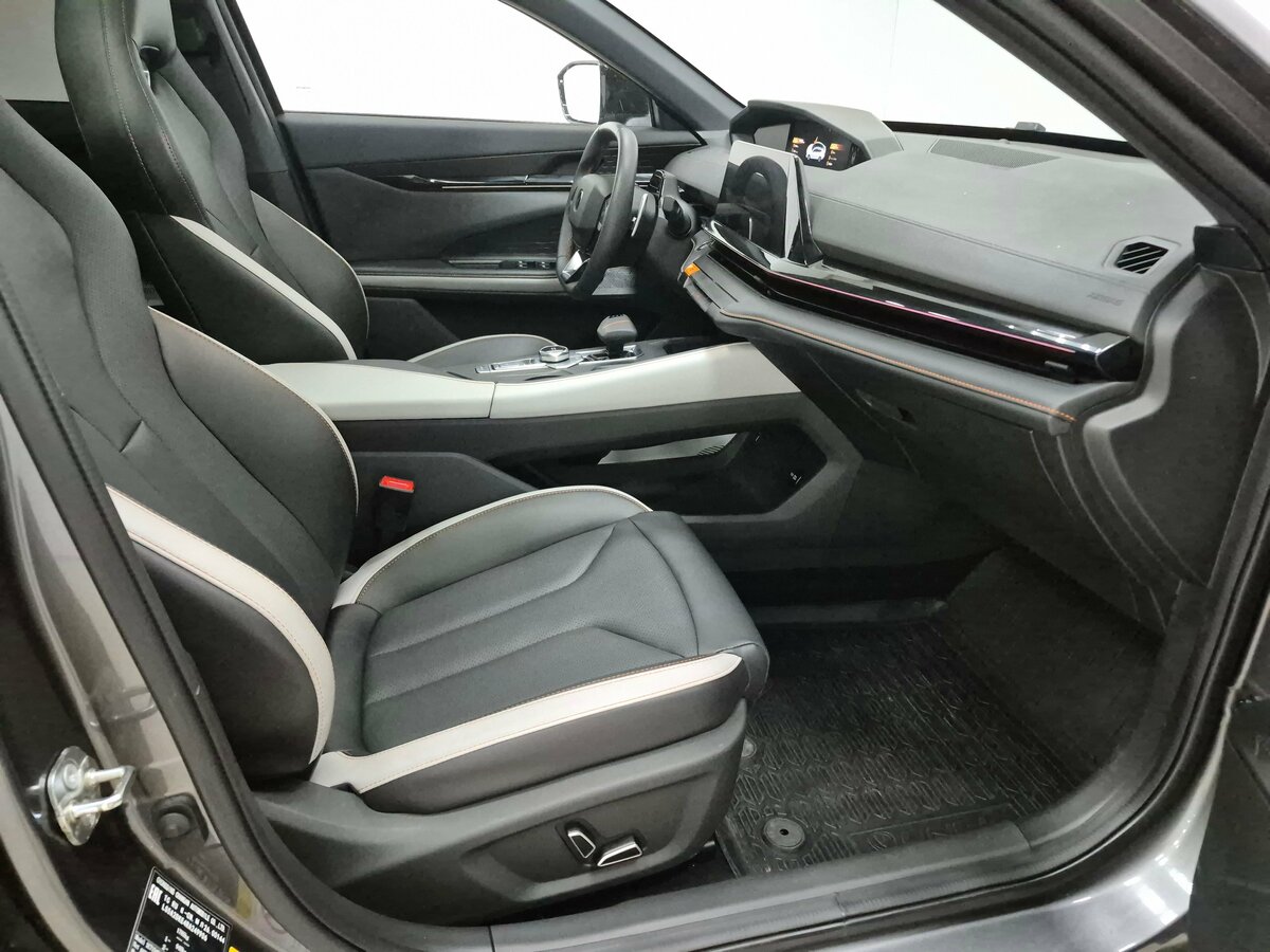 Changan UNI-V 2024