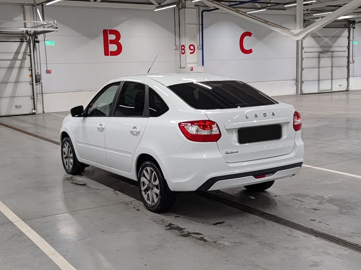 Lada (ВАЗ) Granta