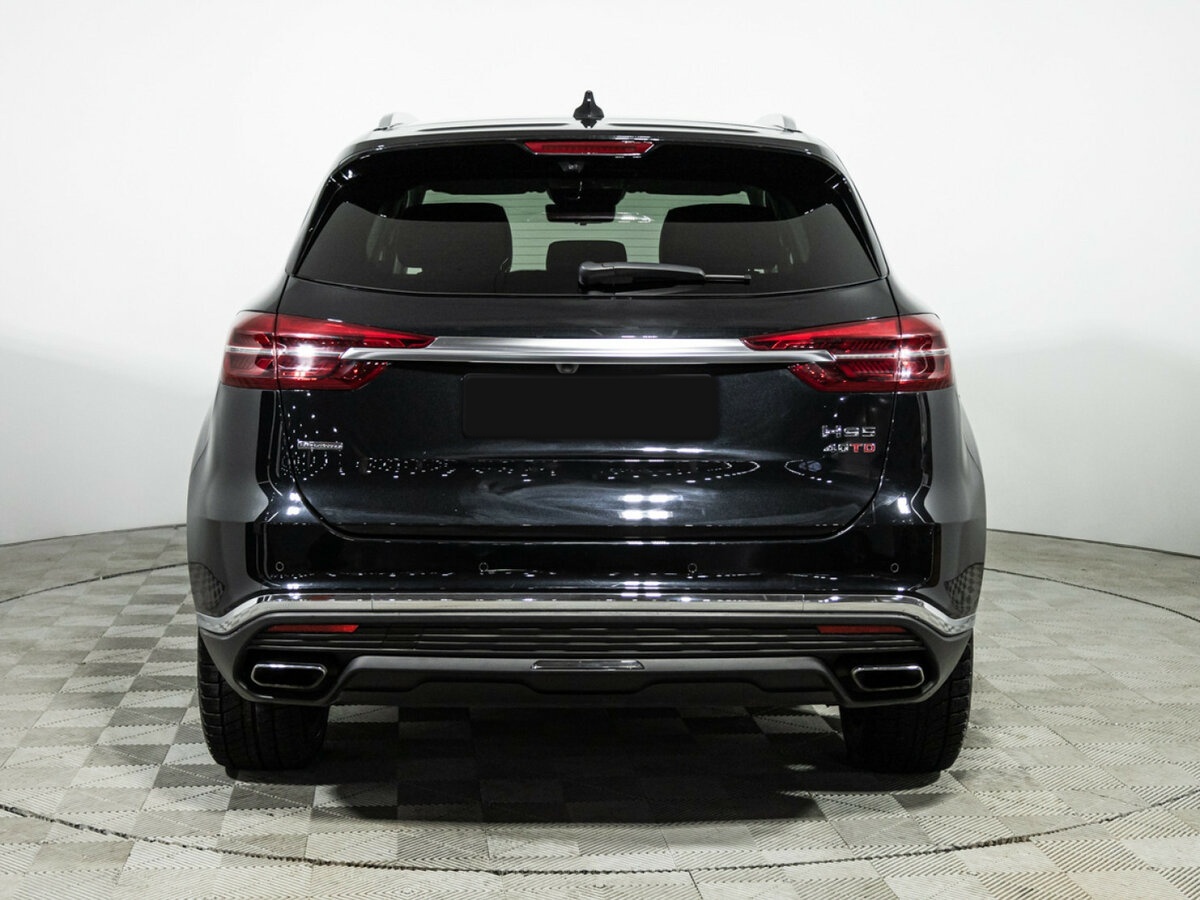 Hongqi HS5