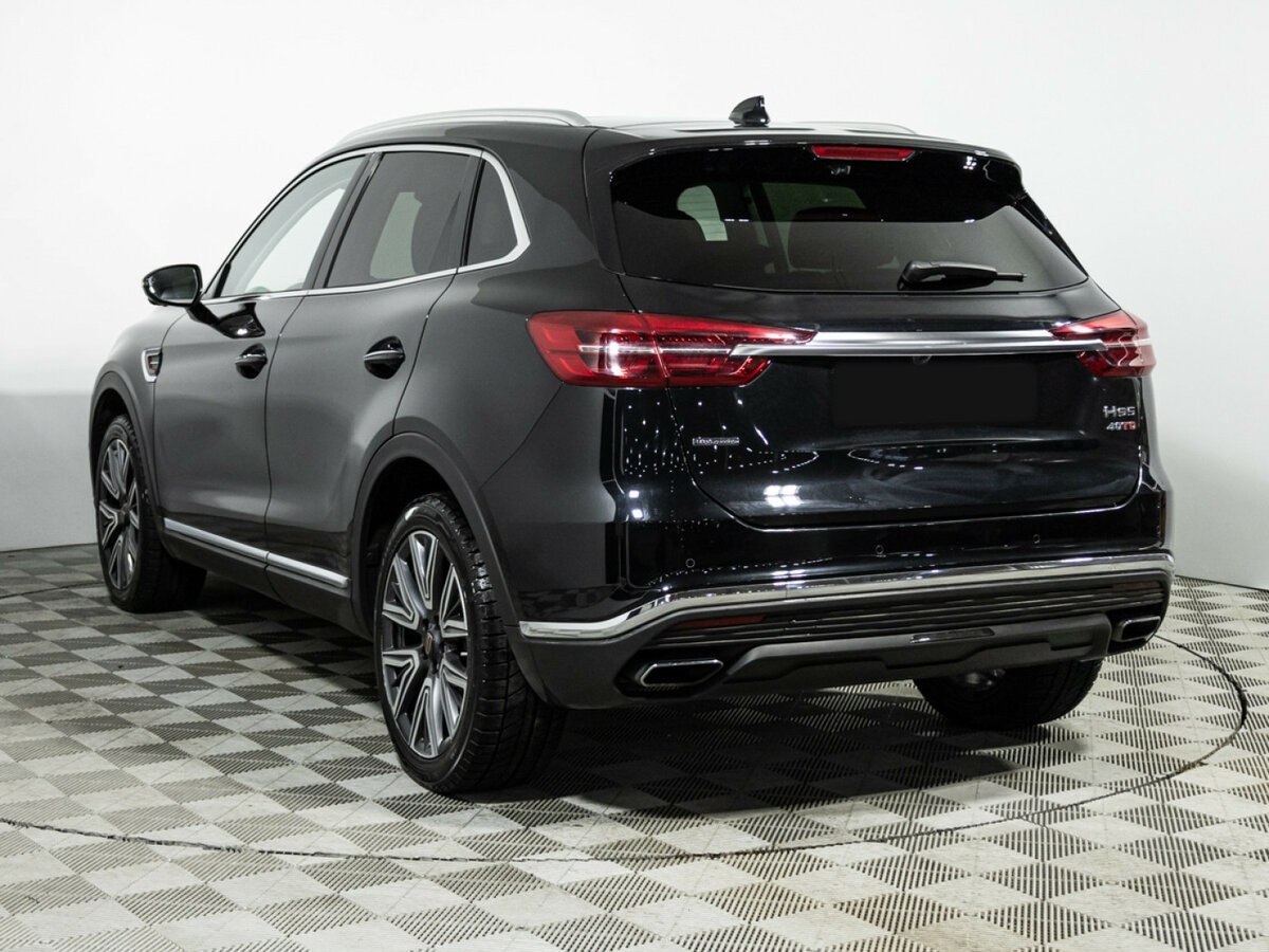 Hongqi HS5