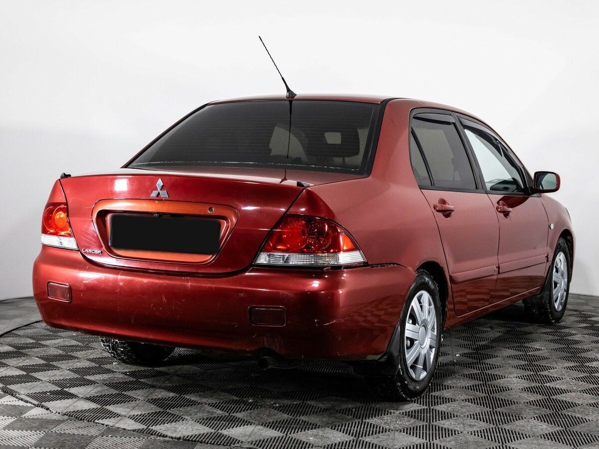 Mitsubishi Lancer