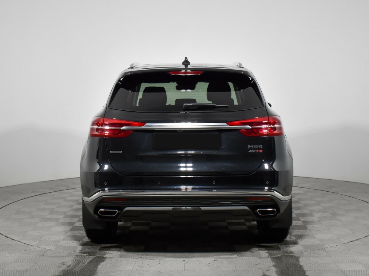 Hongqi HS5