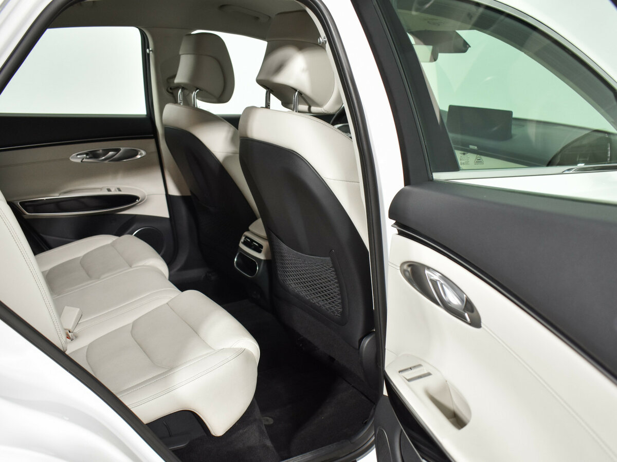 Genesis GV70 2021