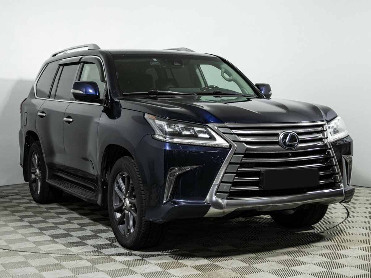 Lexus LX