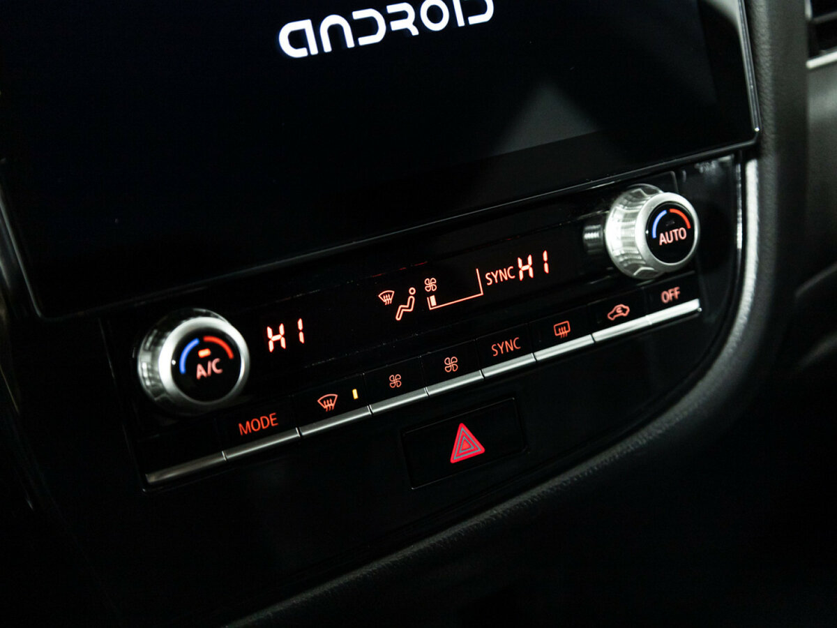 Mitsubishi Outlander 2020