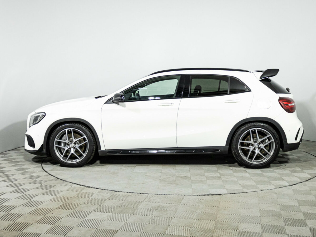 Mercedes-Benz GLA AMG