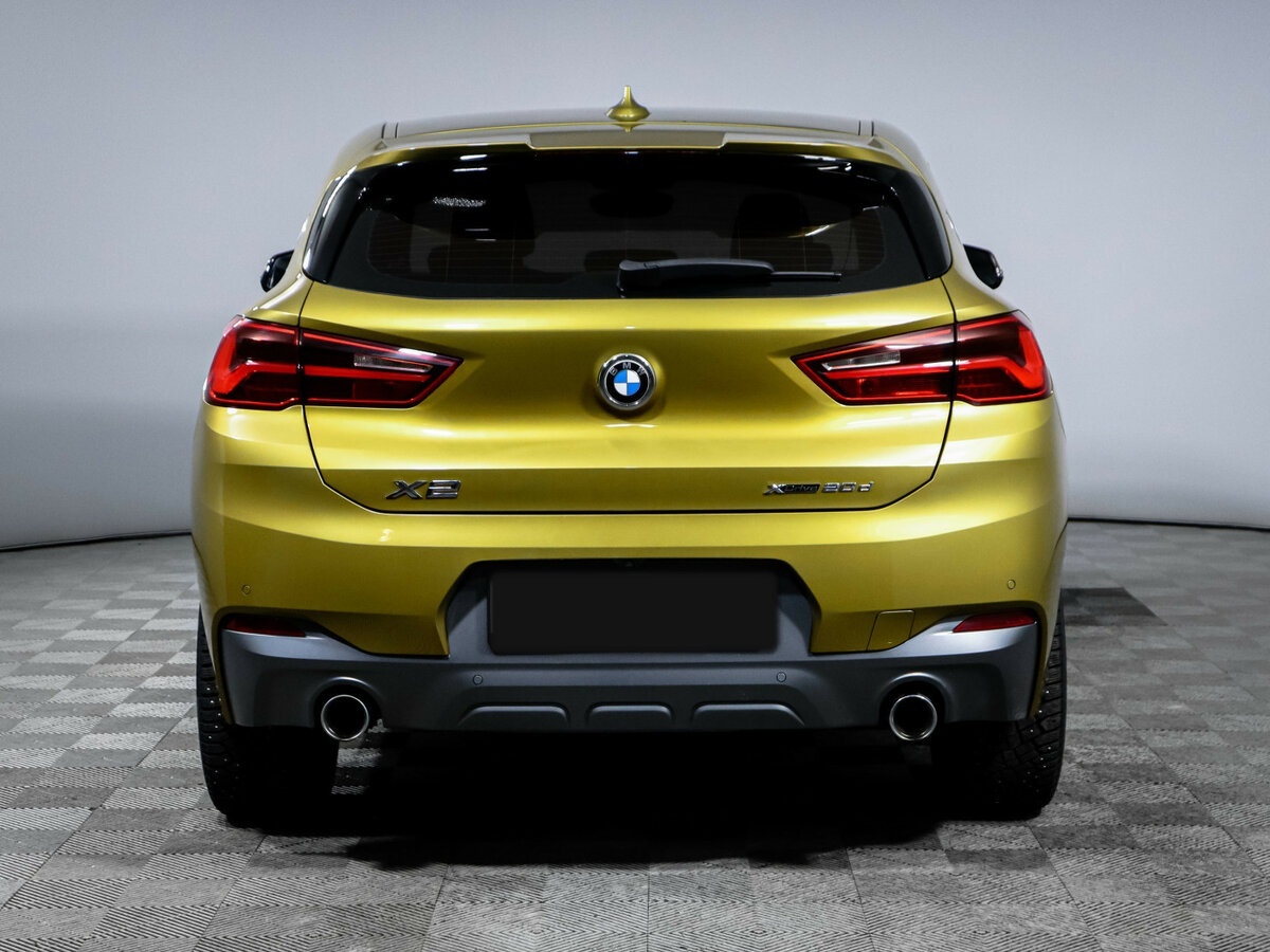 BMW X2