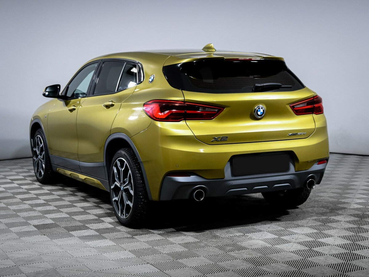 BMW X2