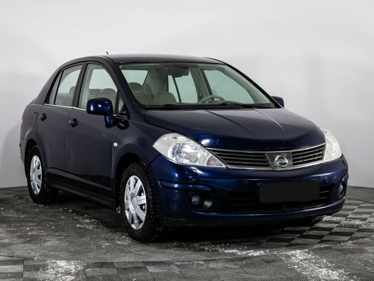 Nissan Tiida