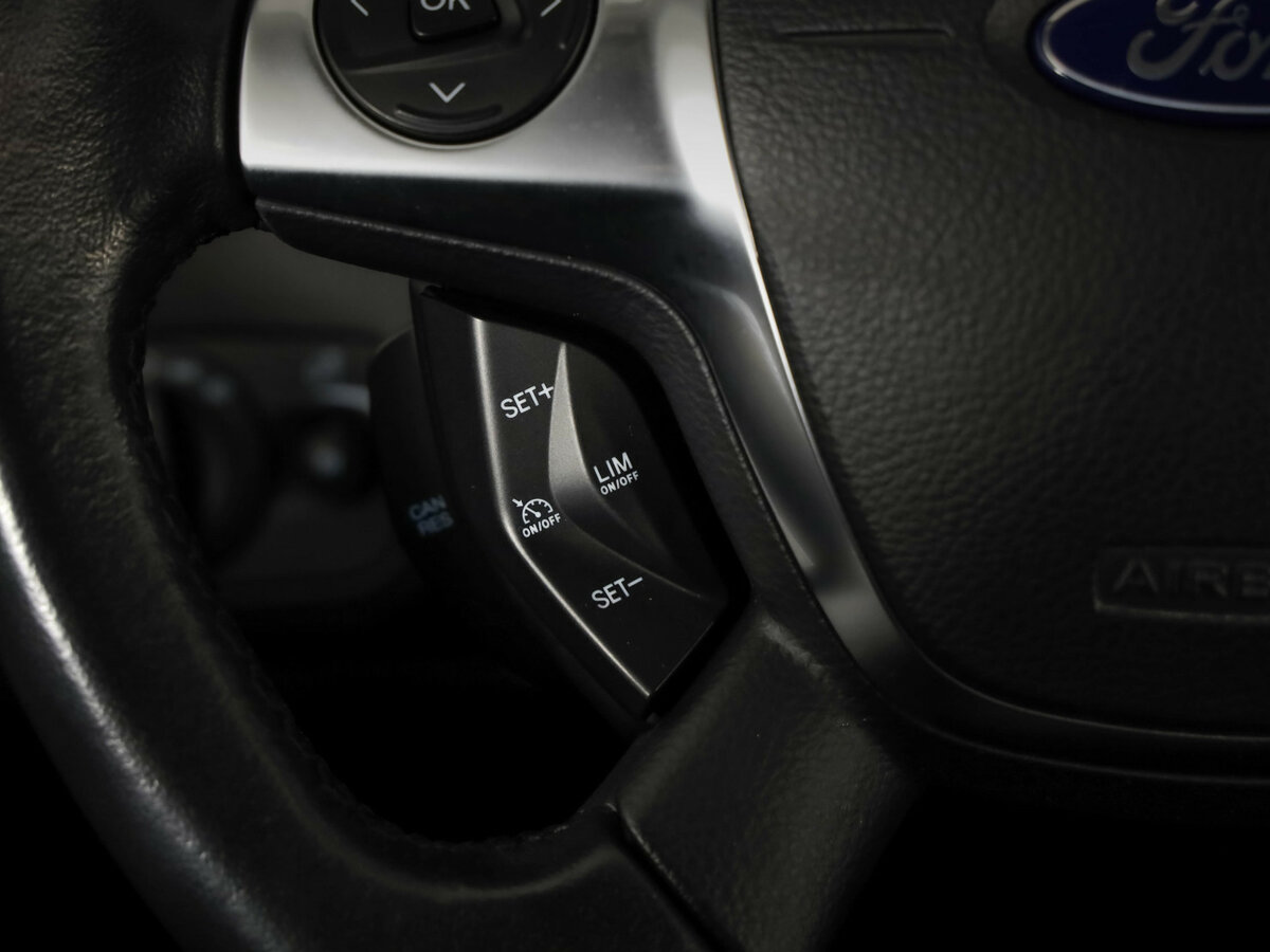 Ford Kuga 2015