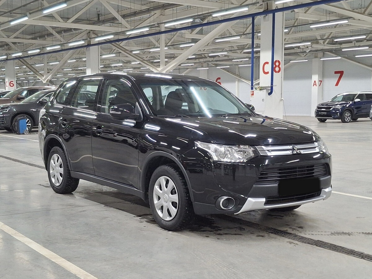 Mitsubishi Outlander 2014