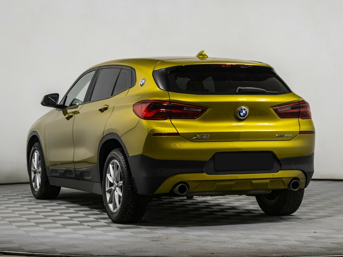 BMW X2