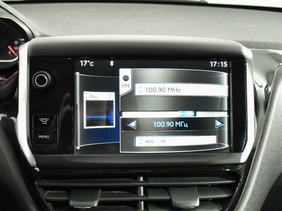 Peugeot 208 2013