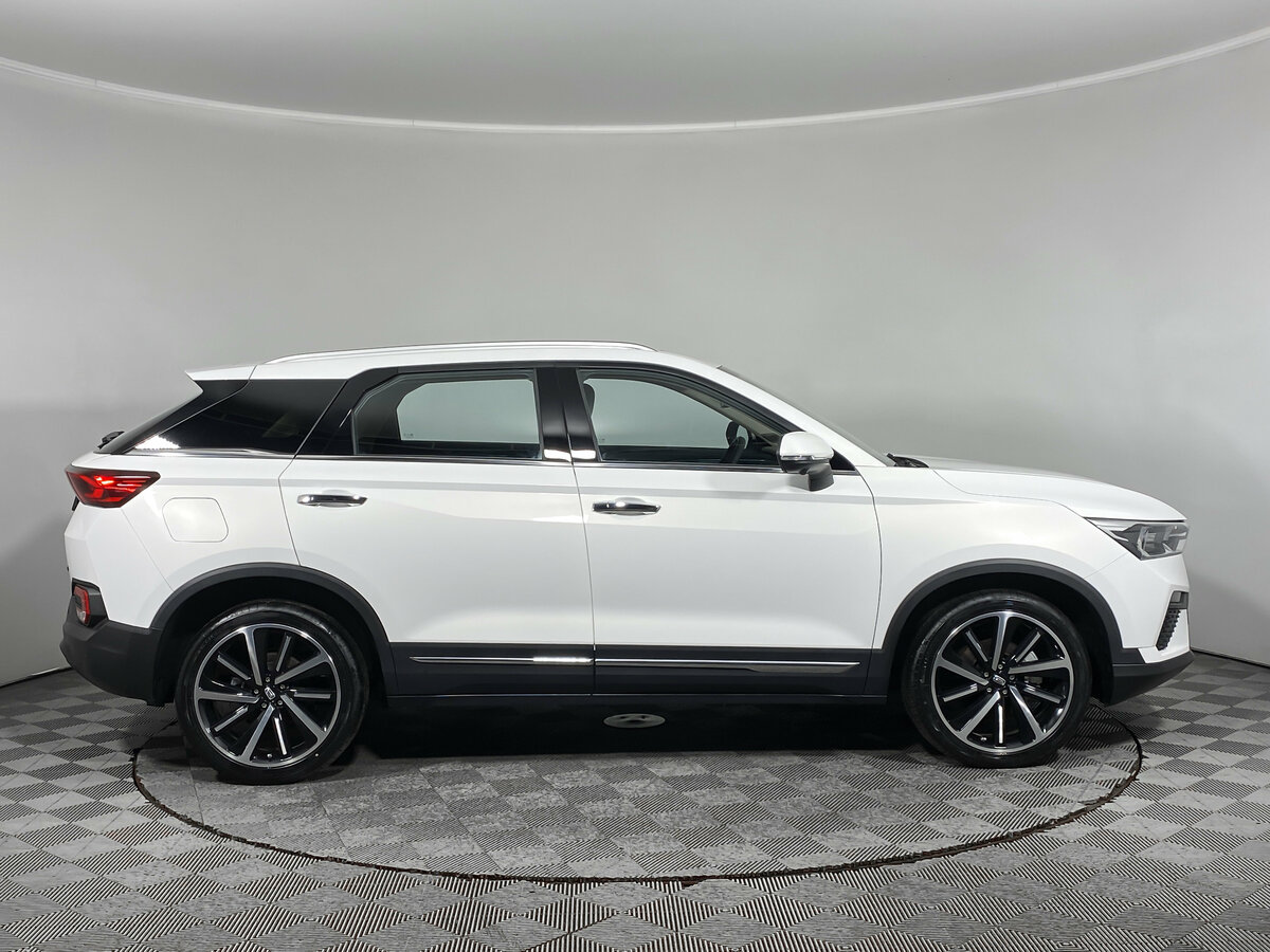 FAW Bestune T77