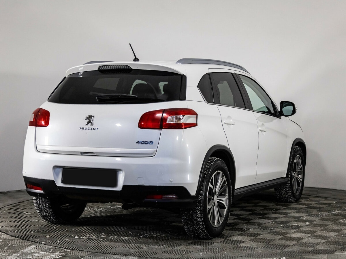 Peugeot 4008