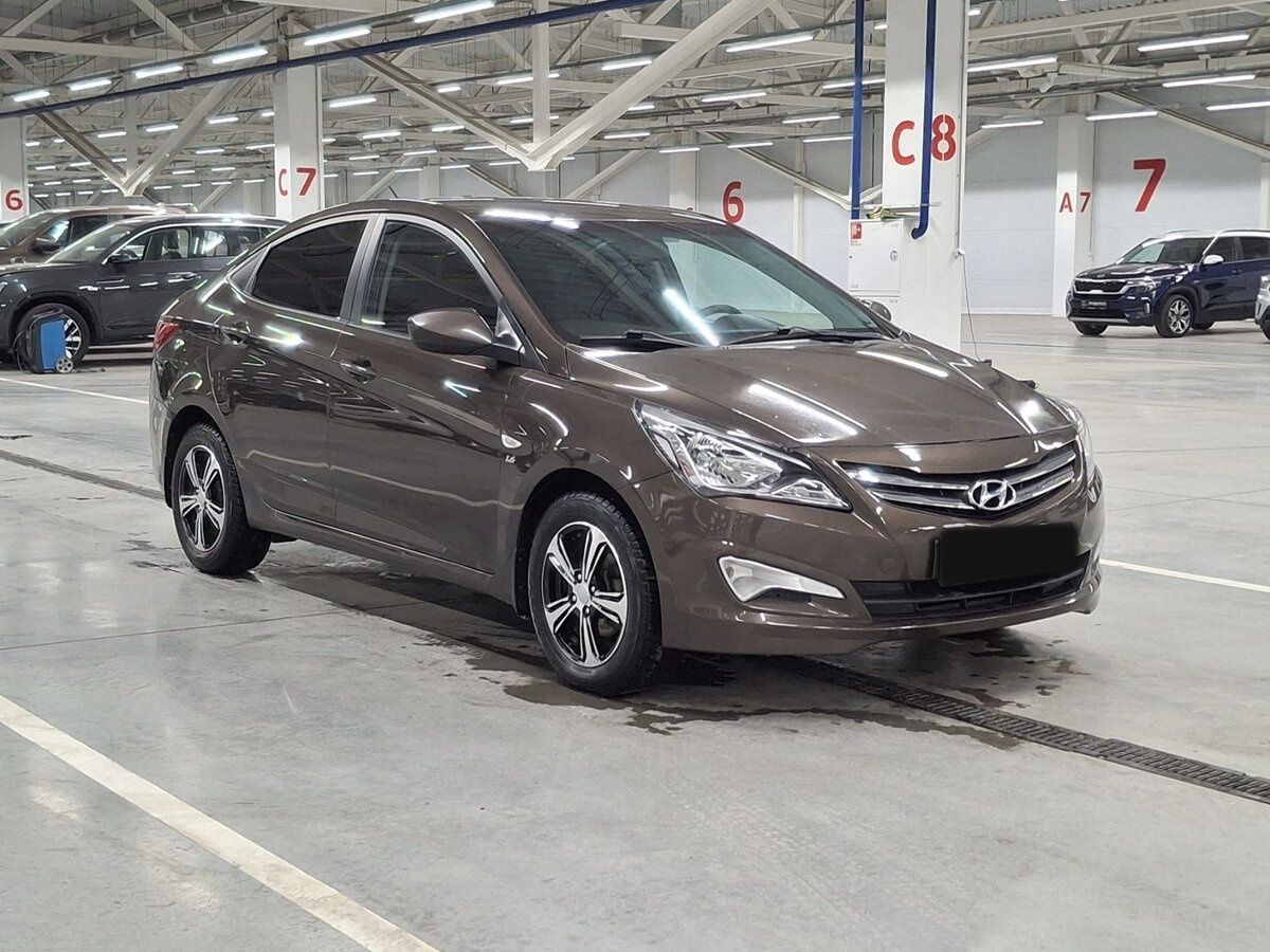 Hyundai Solaris 2015