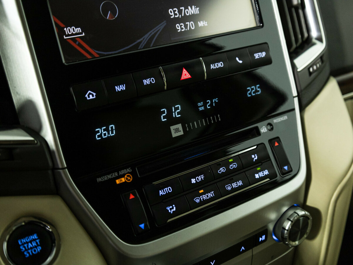 Toyota Land Cruiser 2015