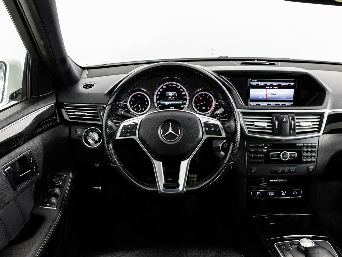 Mercedes-Benz E-Класс 2012