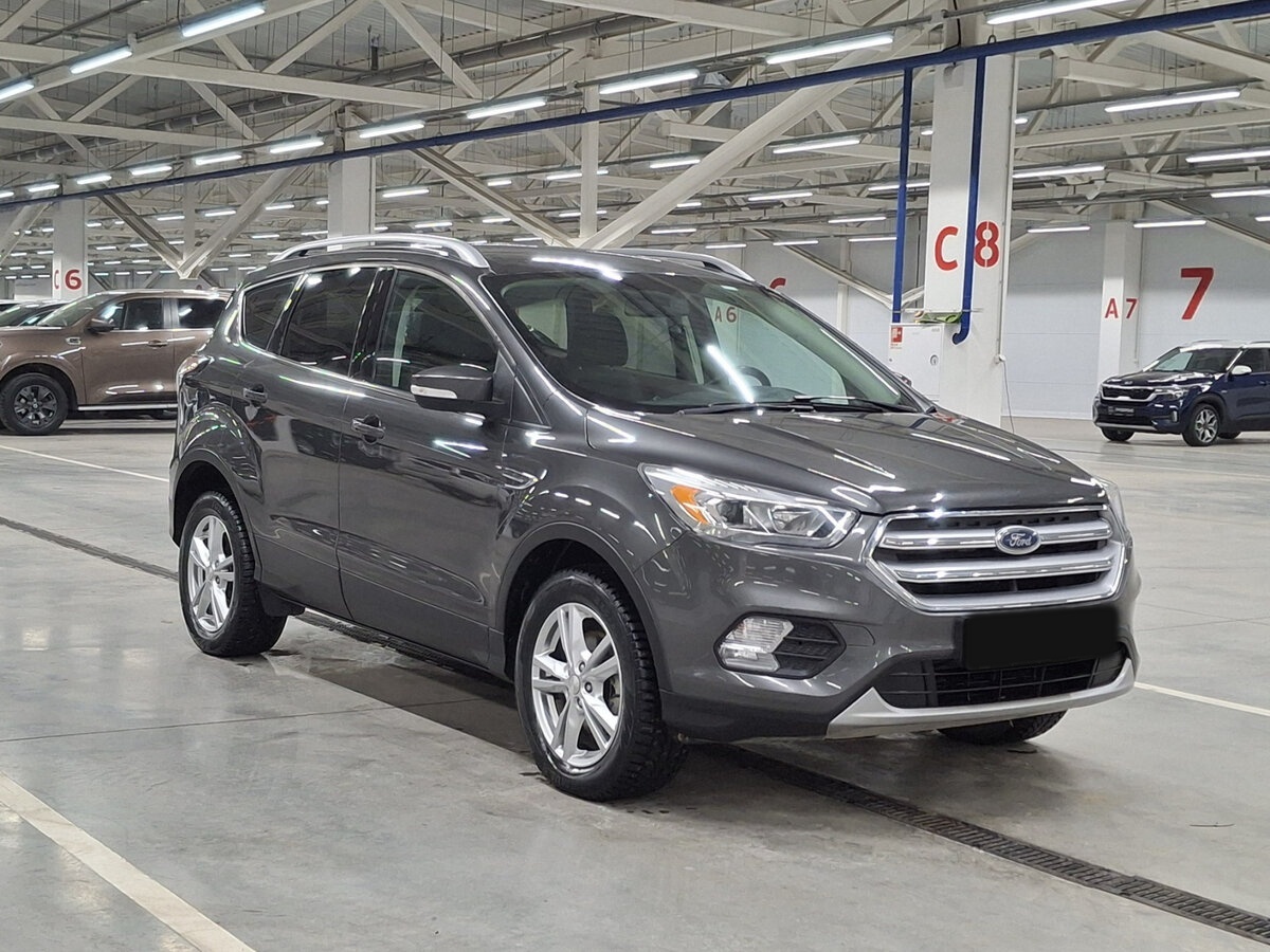 Ford Kuga 2016