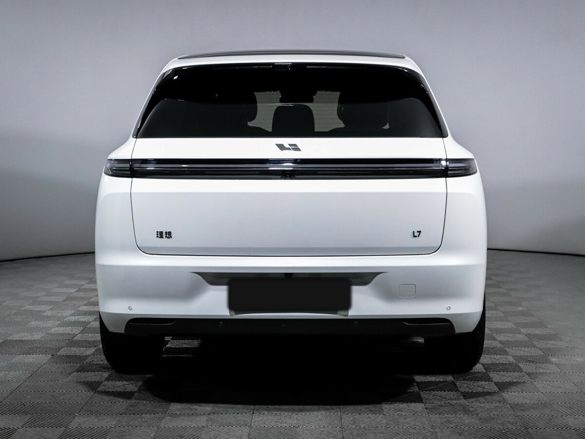 Li Auto (Lixiang) L7