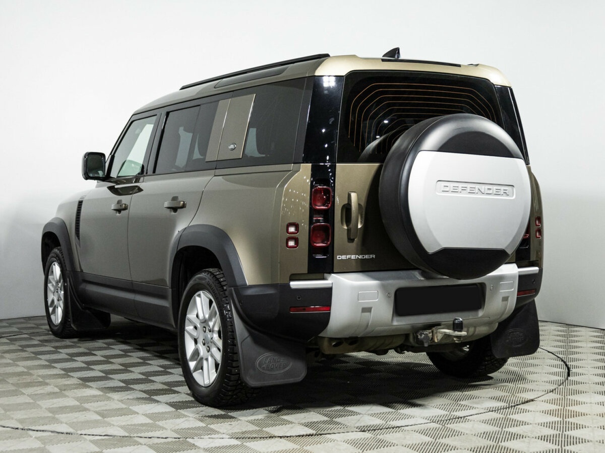 Land Rover Defender