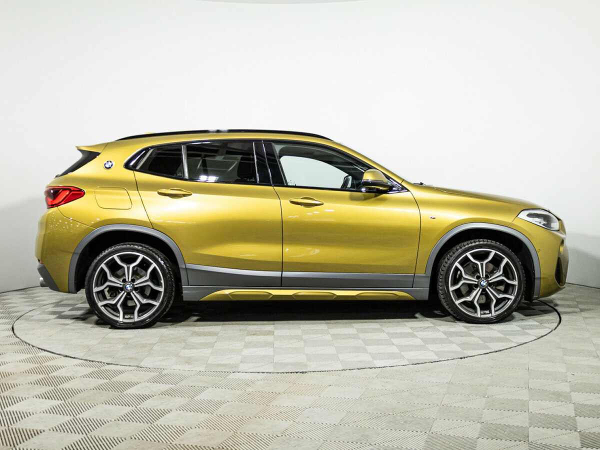 BMW X2