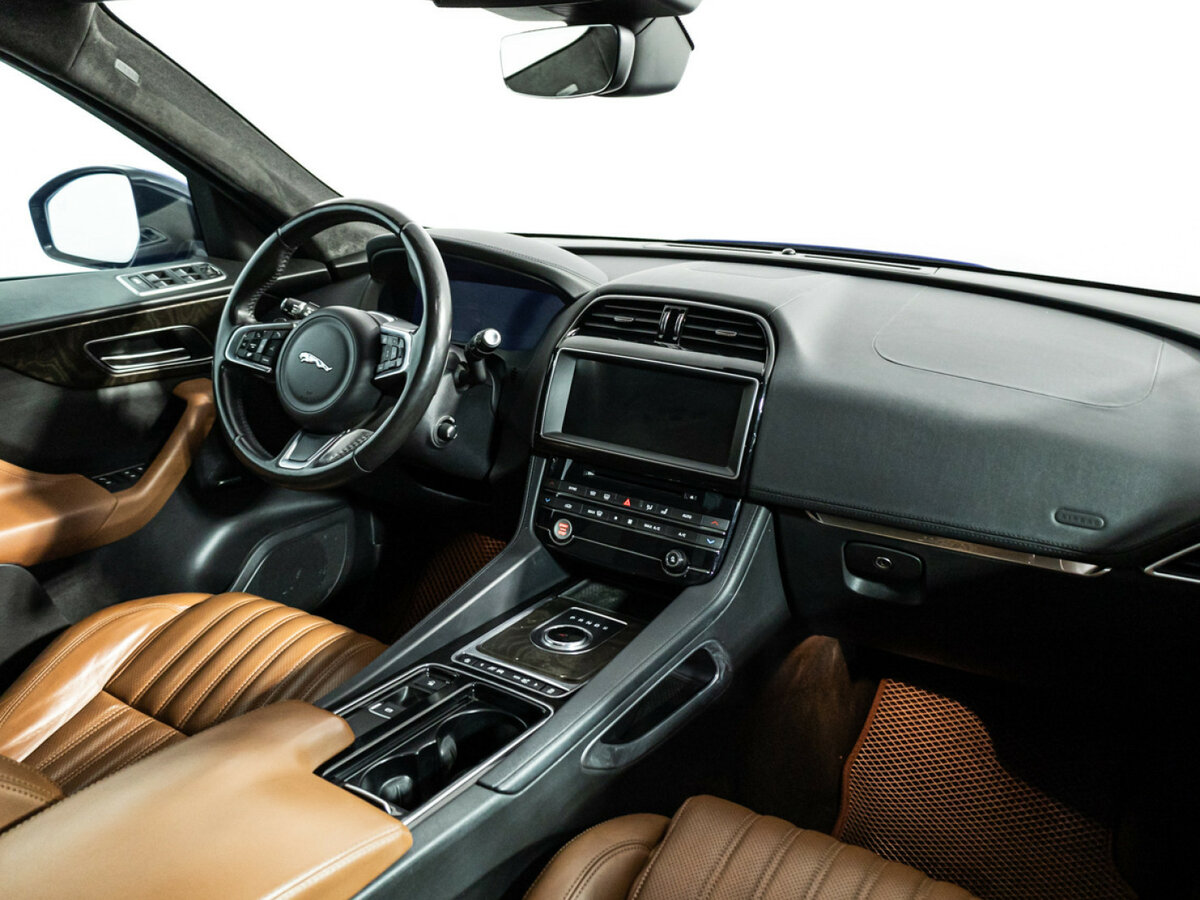 Jaguar F-Pace 2018