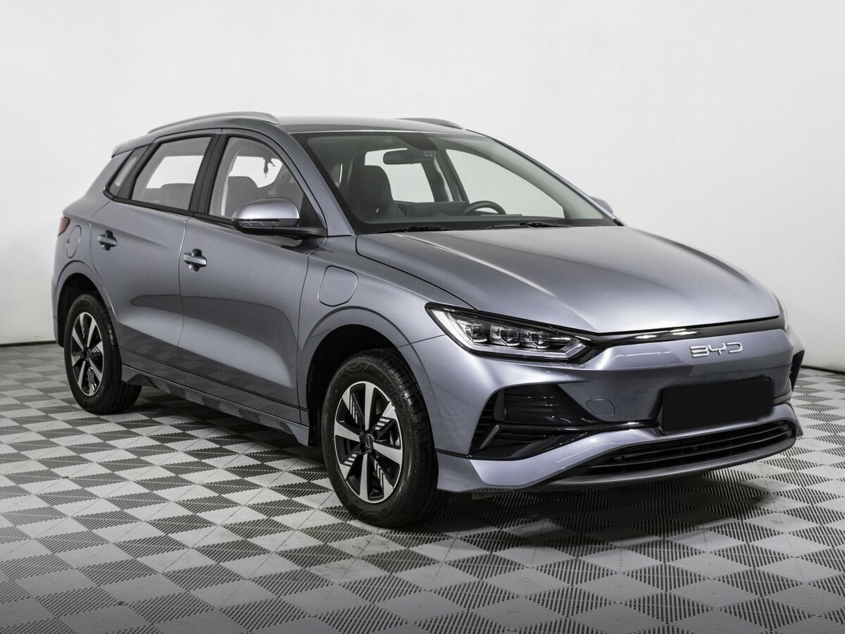 BYD E2