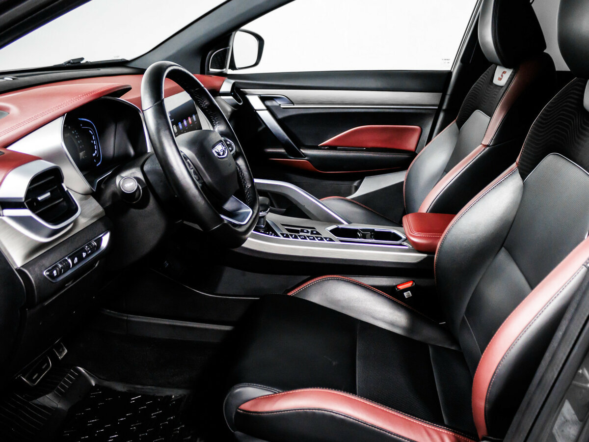 Geely Coolray 2023