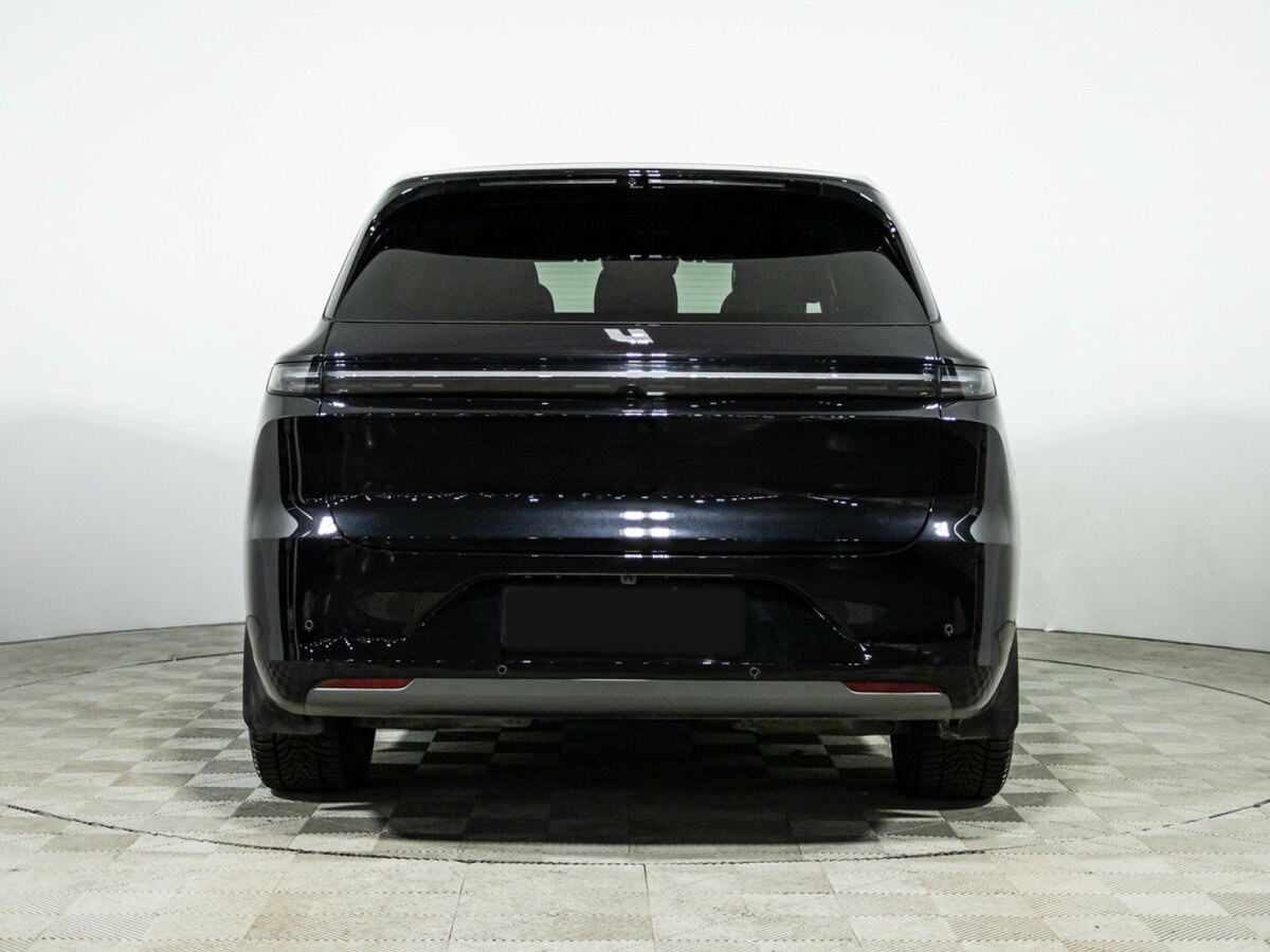 Li Auto (Lixiang) L6