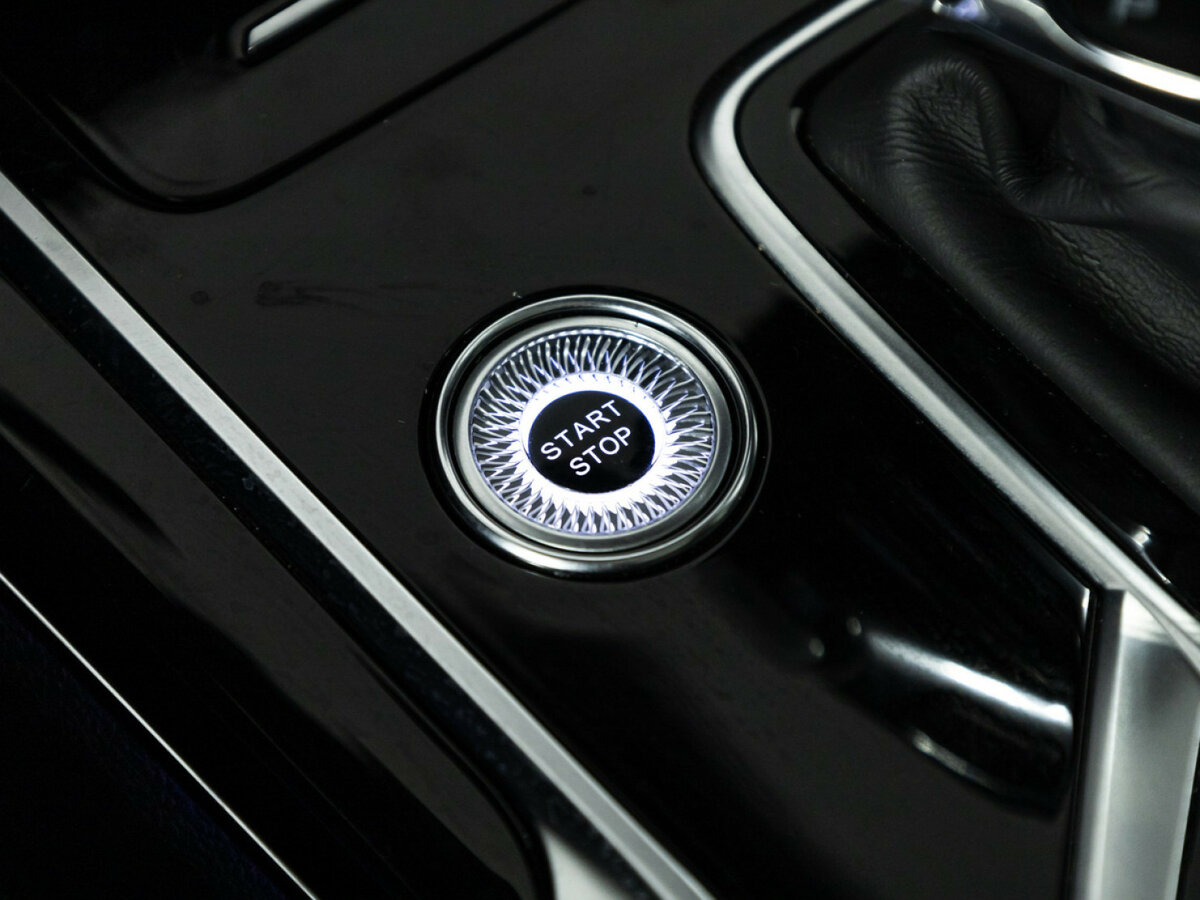 Hongqi HS5 2023