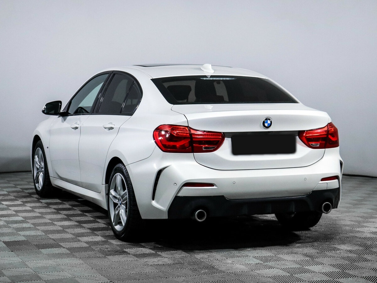 BMW 1 серии 2020