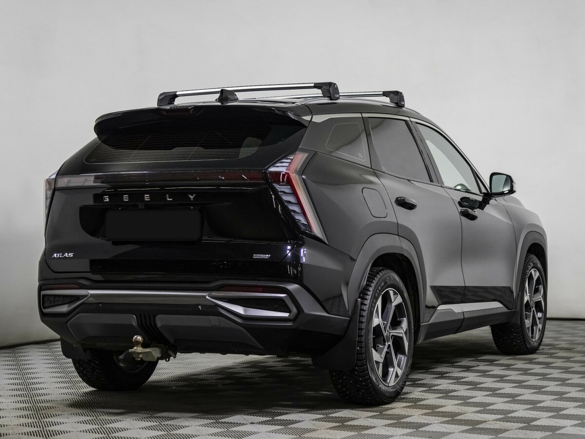 Geely Atlas