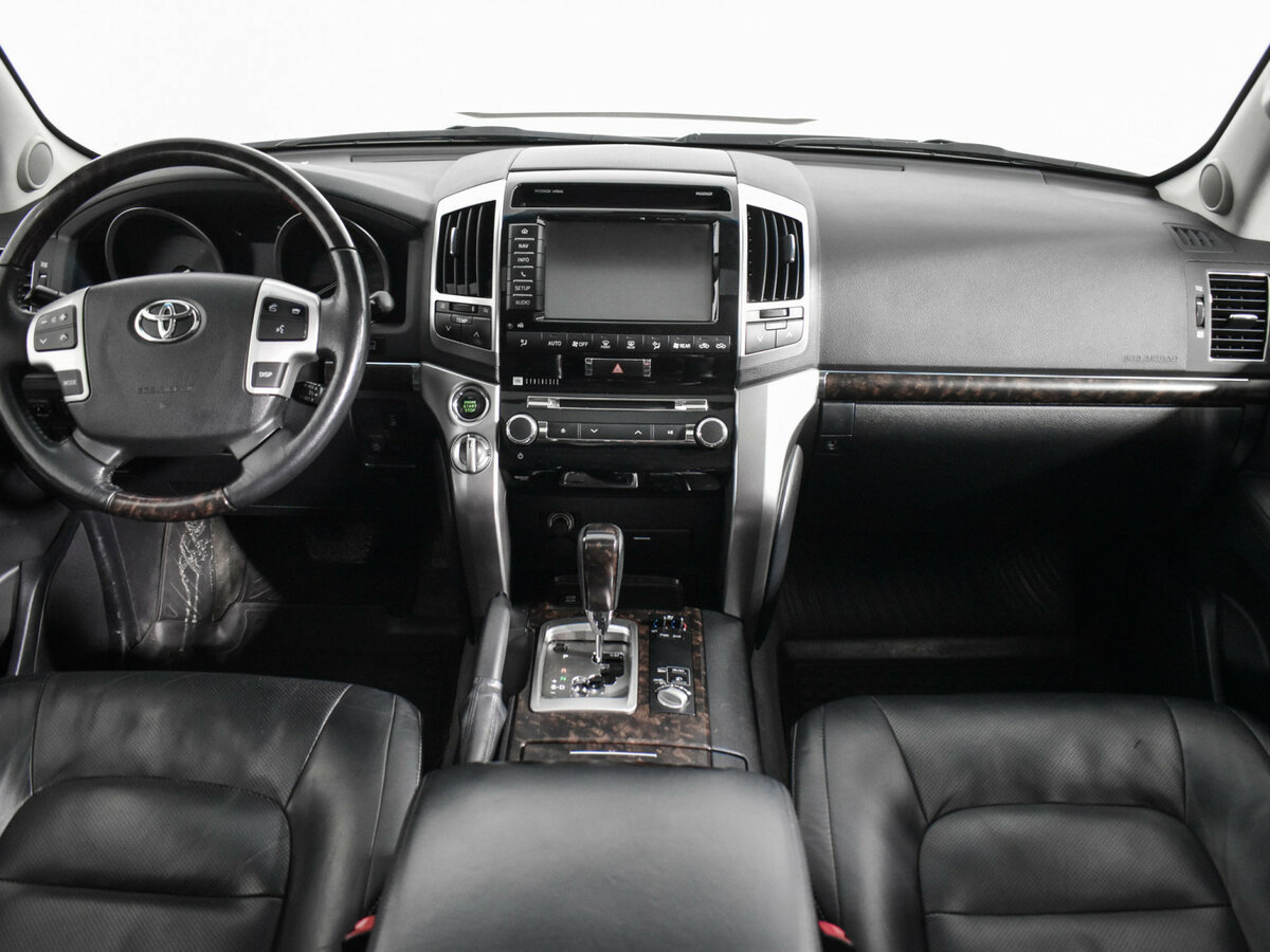 Toyota Land Cruiser 2013