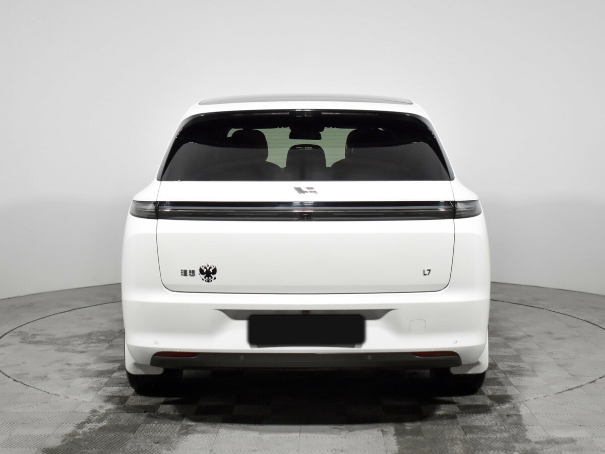 Li Auto (Lixiang) L7