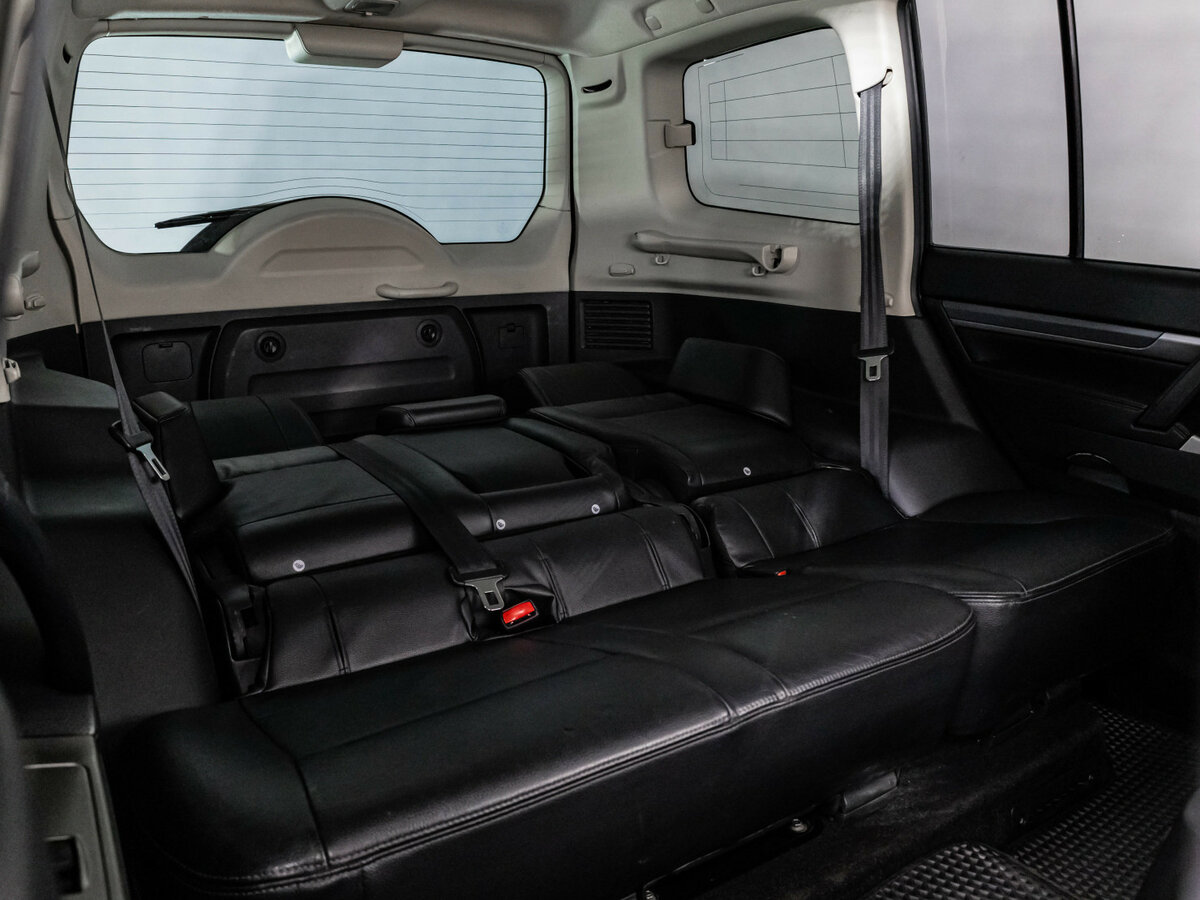 Mitsubishi Pajero 2014