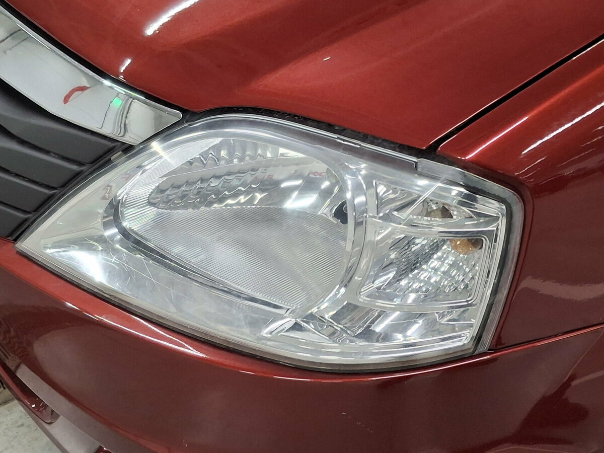 Renault Logan 2012