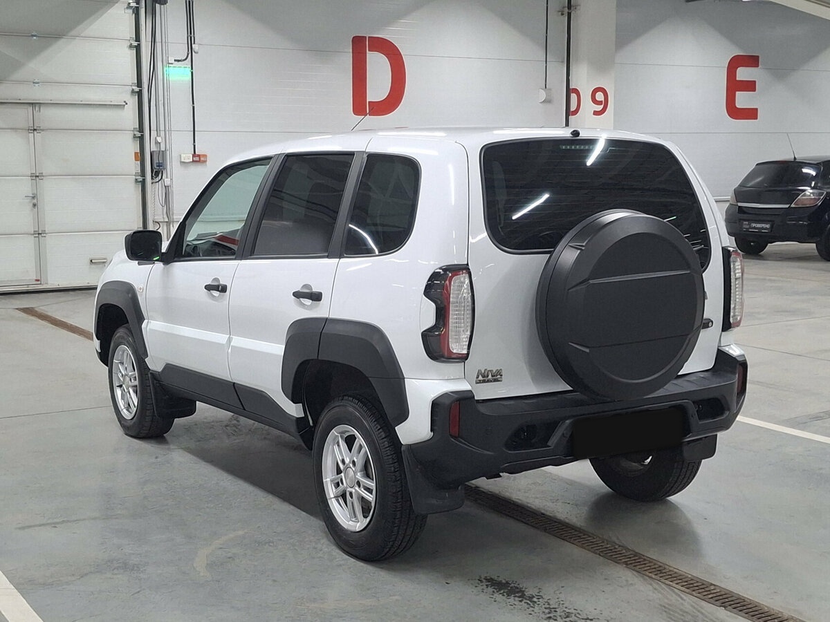 Lada (ВАЗ) Niva Travel