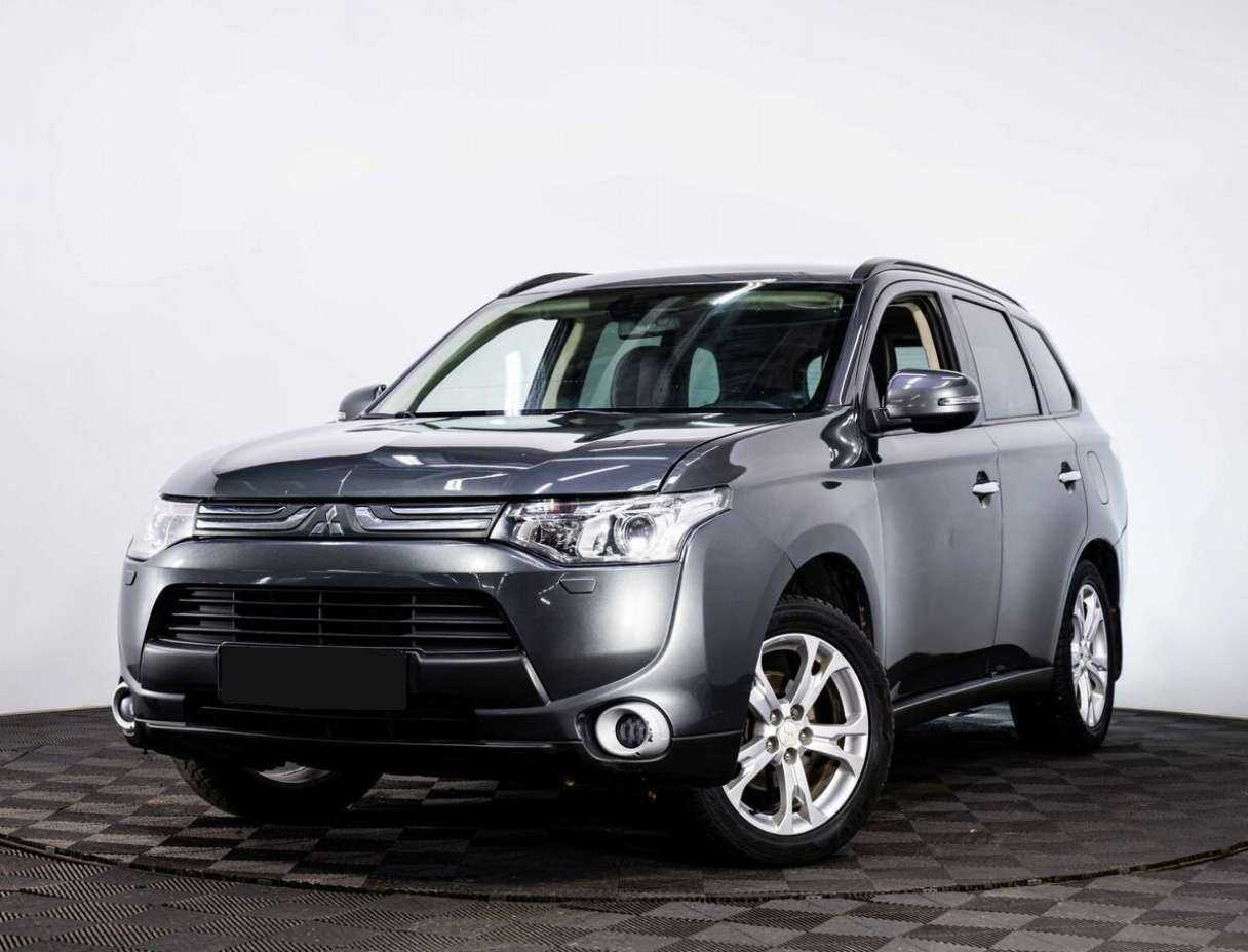Mitsubishi Outlander 2013