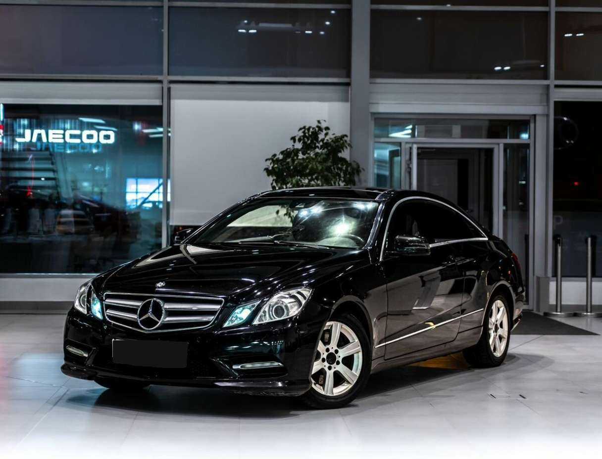 Mercedes-Benz E-Класс 2012