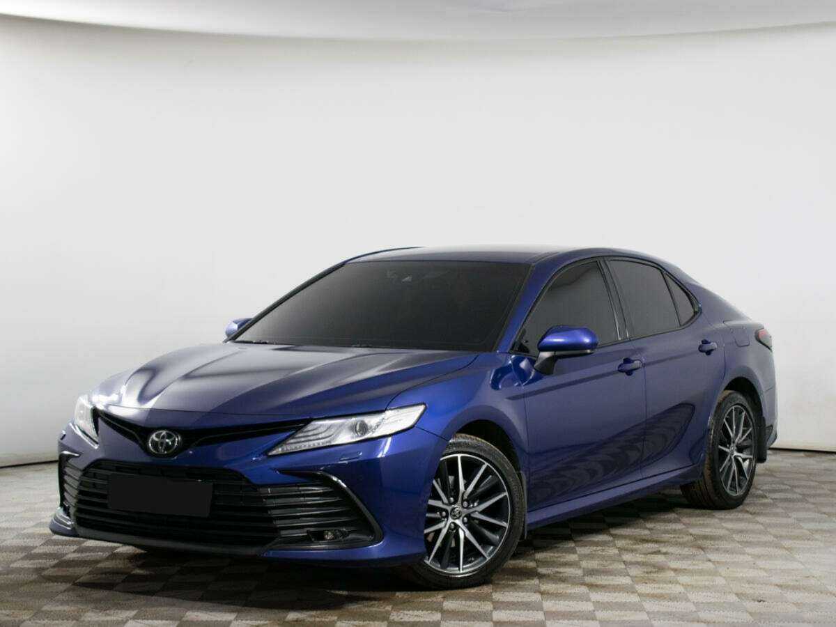 Toyota Camry 2021