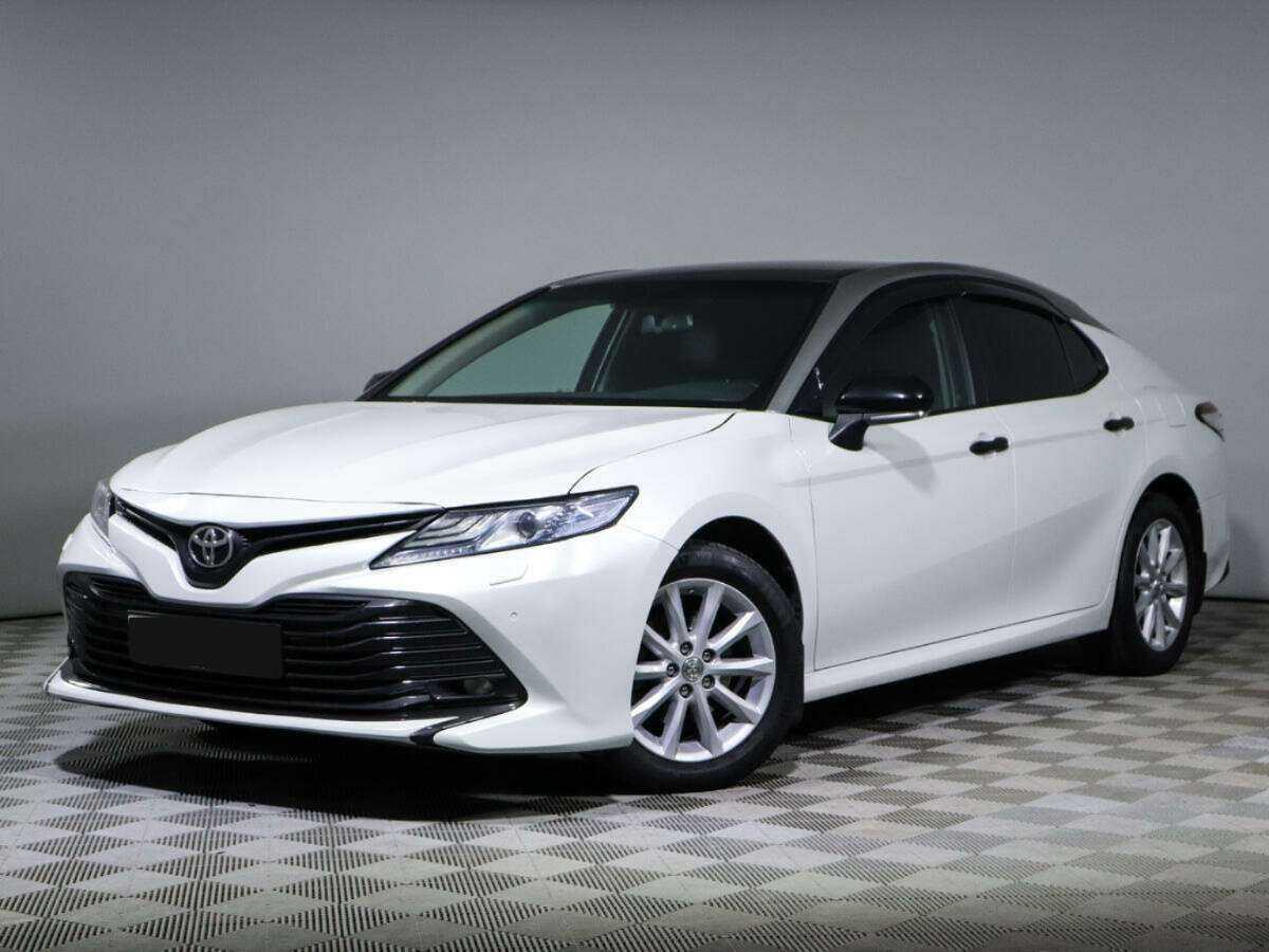 Toyota Camry 2019