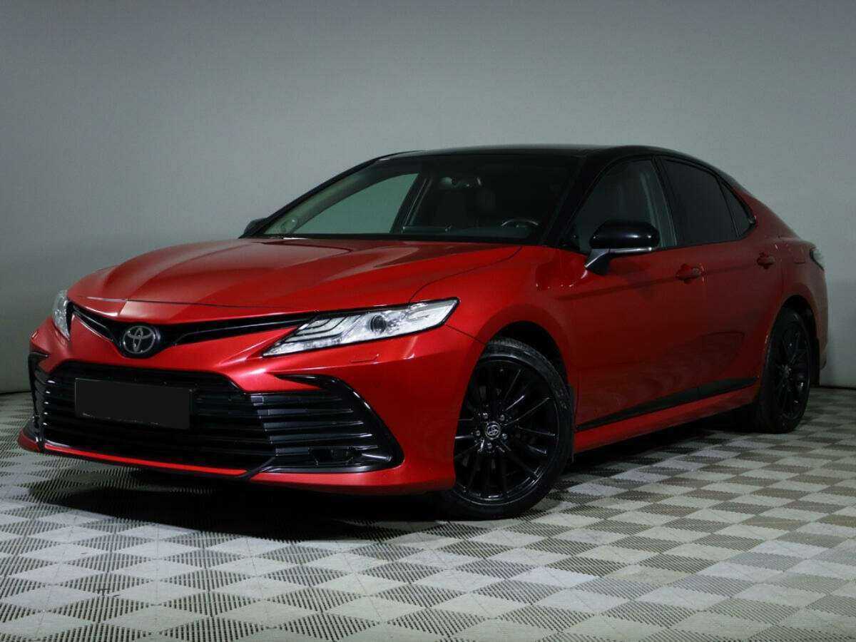 Toyota Camry 2021
