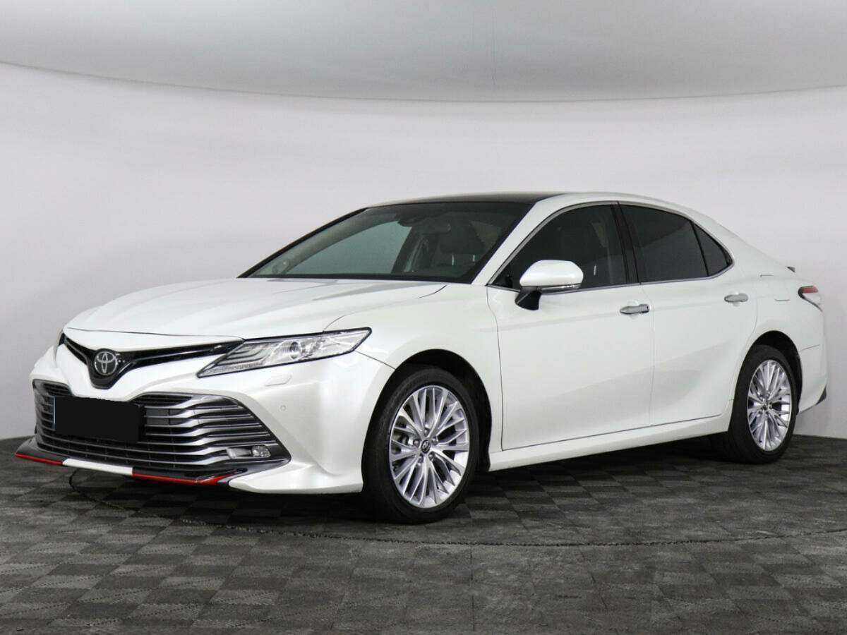 Toyota Camry 2019