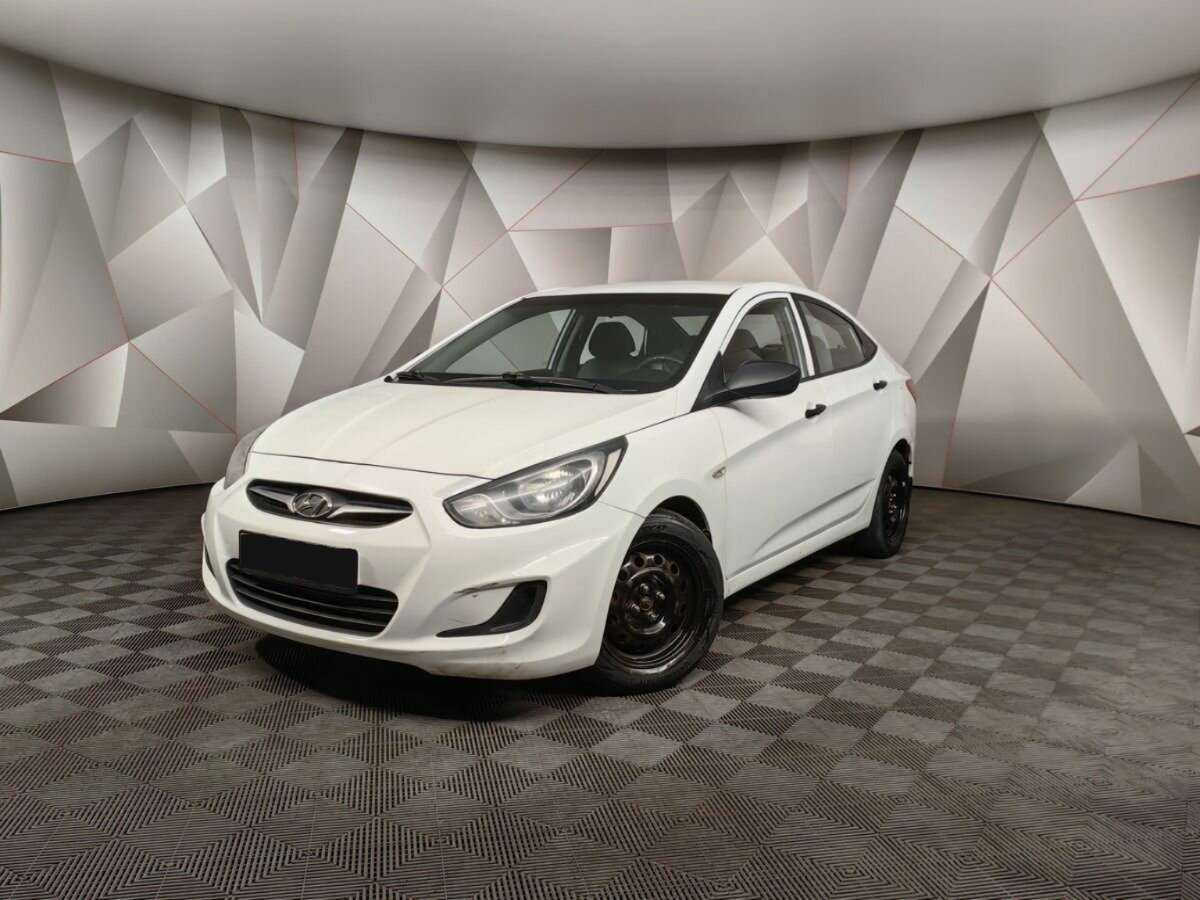 Hyundai Solaris 2013
